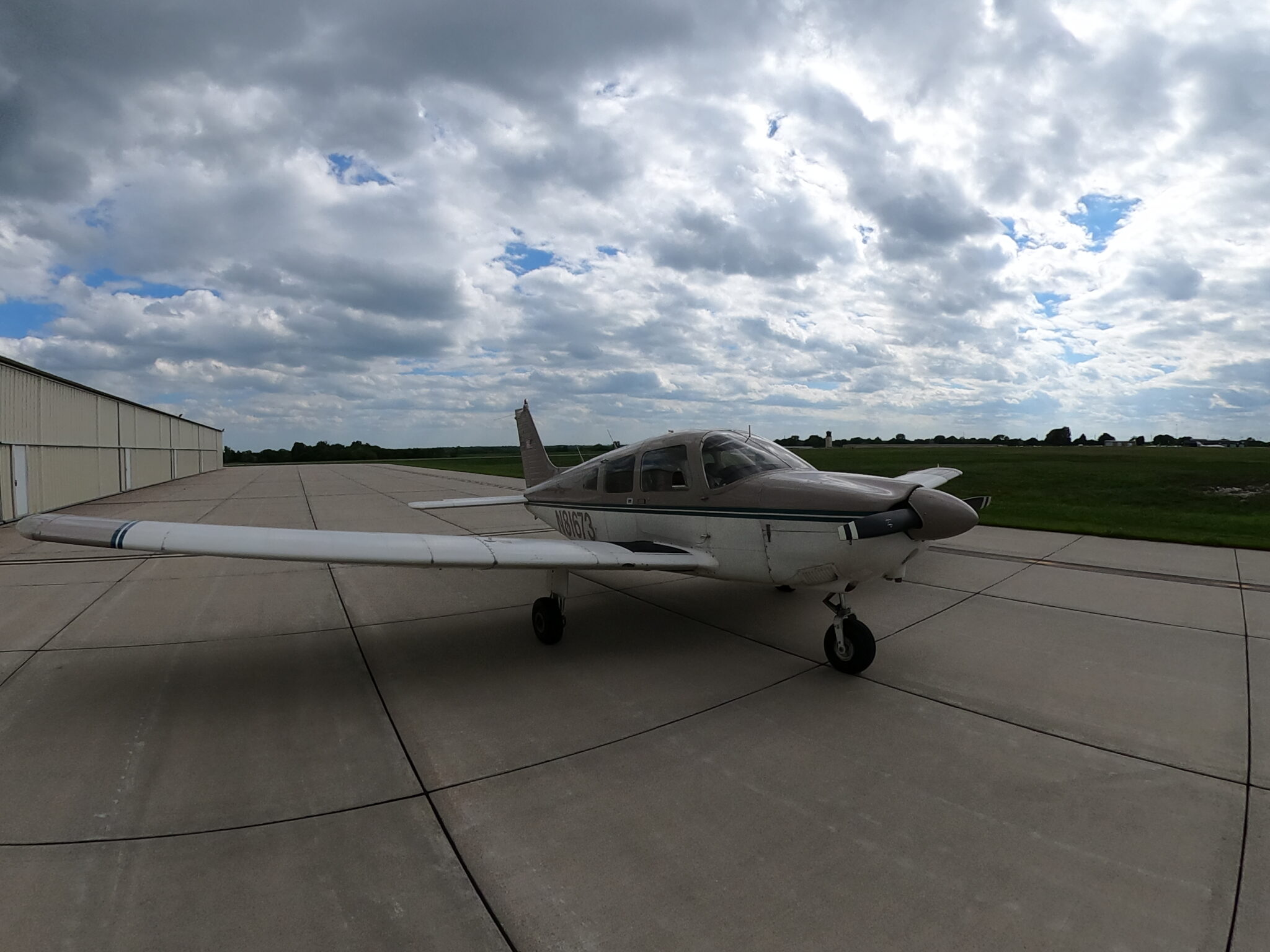 N81673 Piper Archer II photo 9 of 9