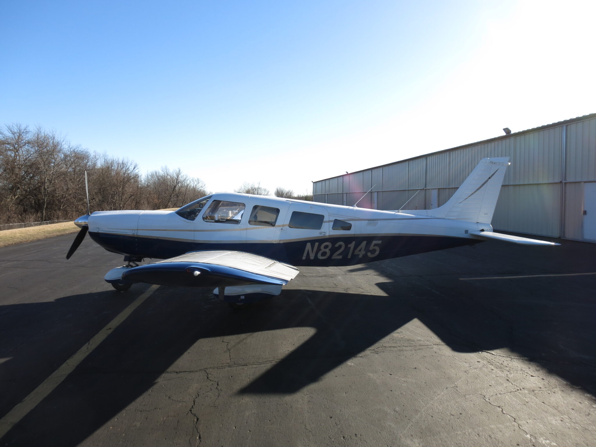 N82145 Piper Saratoga photo 4 of 9